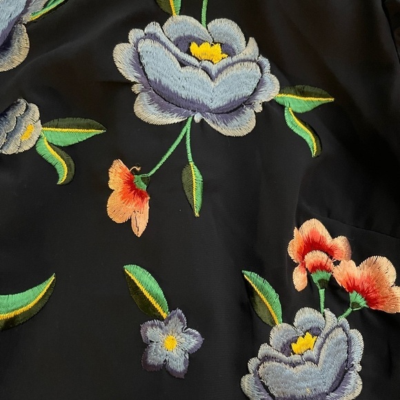 ASOS DESIGN Embroidered Long Sleeve Chiffon Gown, NAVY, Size 6 US / 10 UK, NWT - Picture 8 of 11